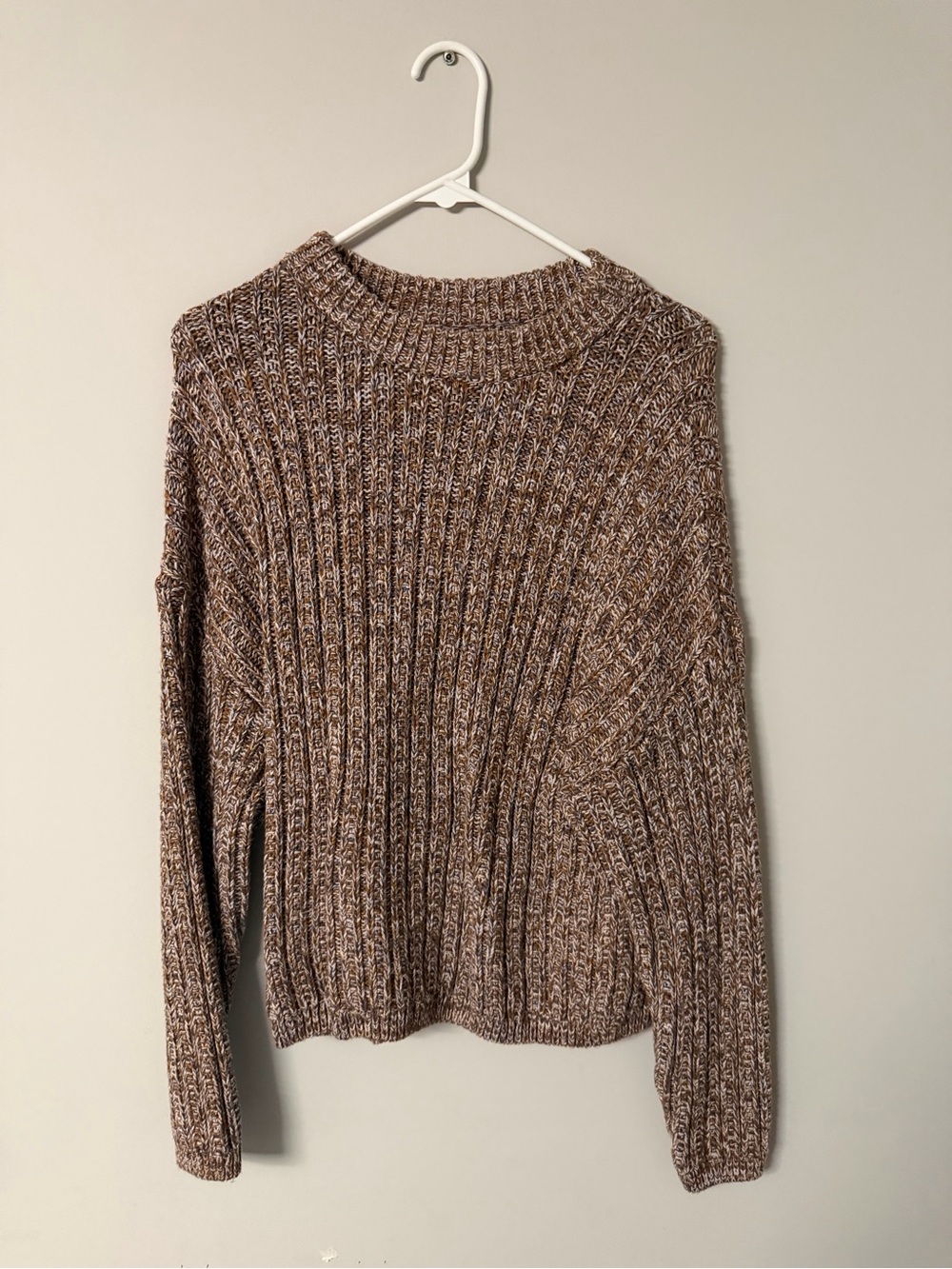 Cozy Ribbed Brown Marled Sweater - Women's Crewneck